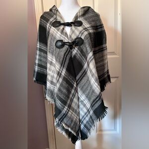 Mixit Hooded Gray and Plaid Poncho with Toggle Closures